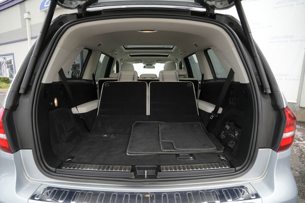 Used 2017 Mercedes-Benz GLS 450 4MATIC image 15