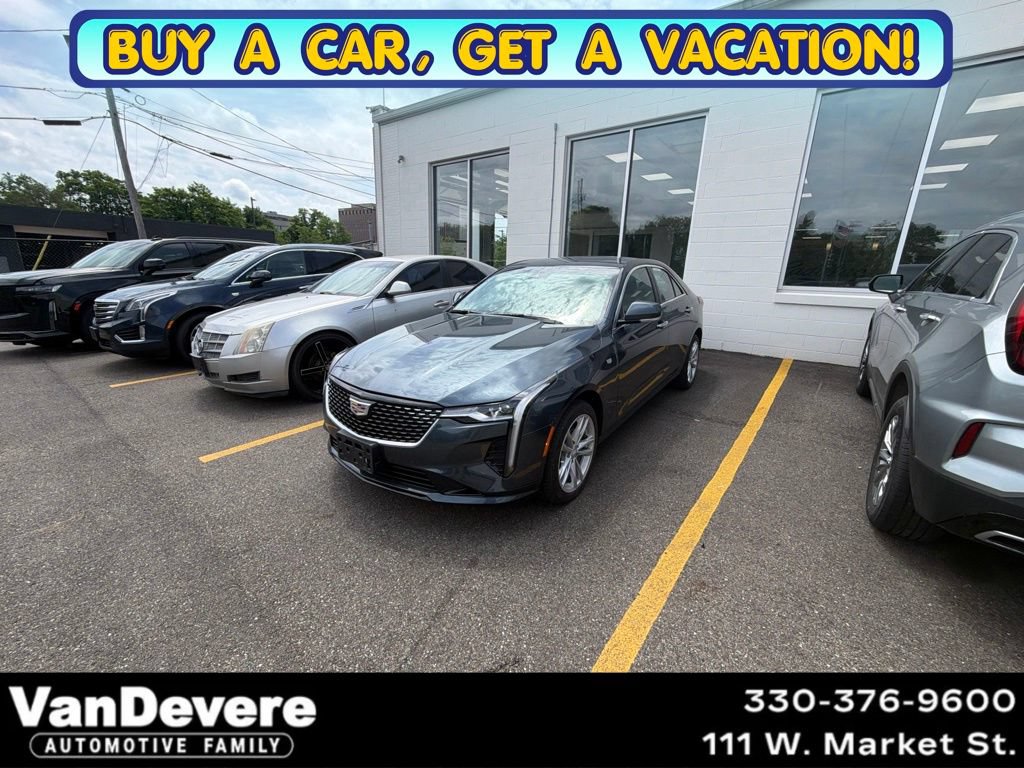 Used 2022 Cadillac CT4 Luxury w/ Sun And Sound Package AWD/4WD image 1