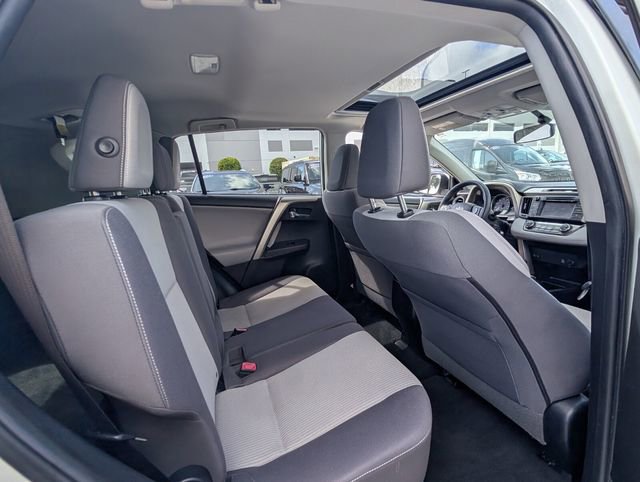 Used 2015 Toyota RAV4 XLE image 14