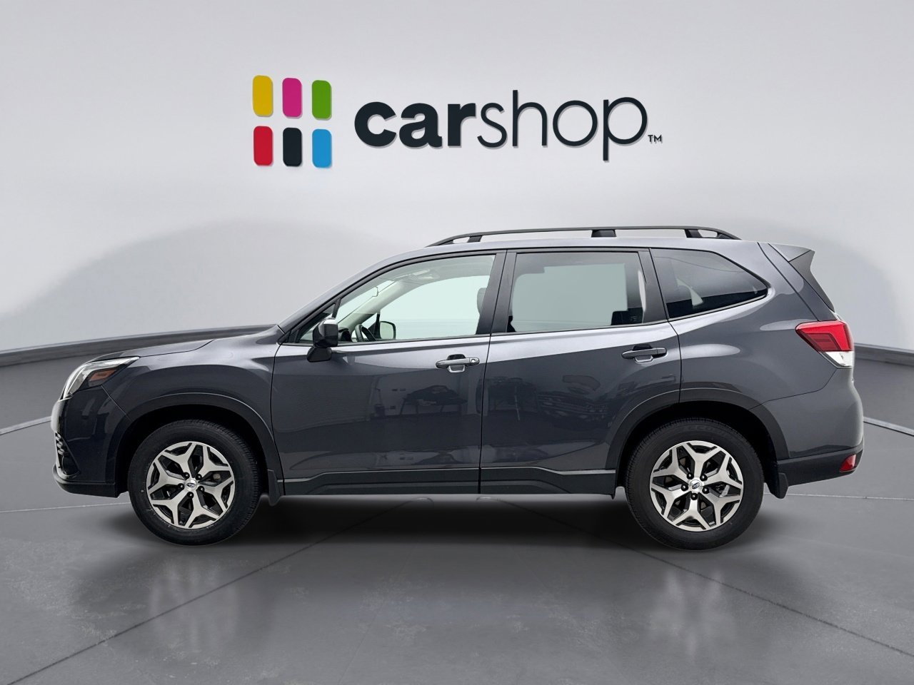 Used 2023 Subaru Forester Premium image 2
