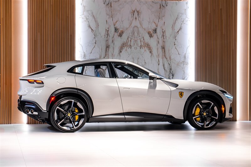 Used 2026 Ferrari Purosangue AWD/4WD image 4