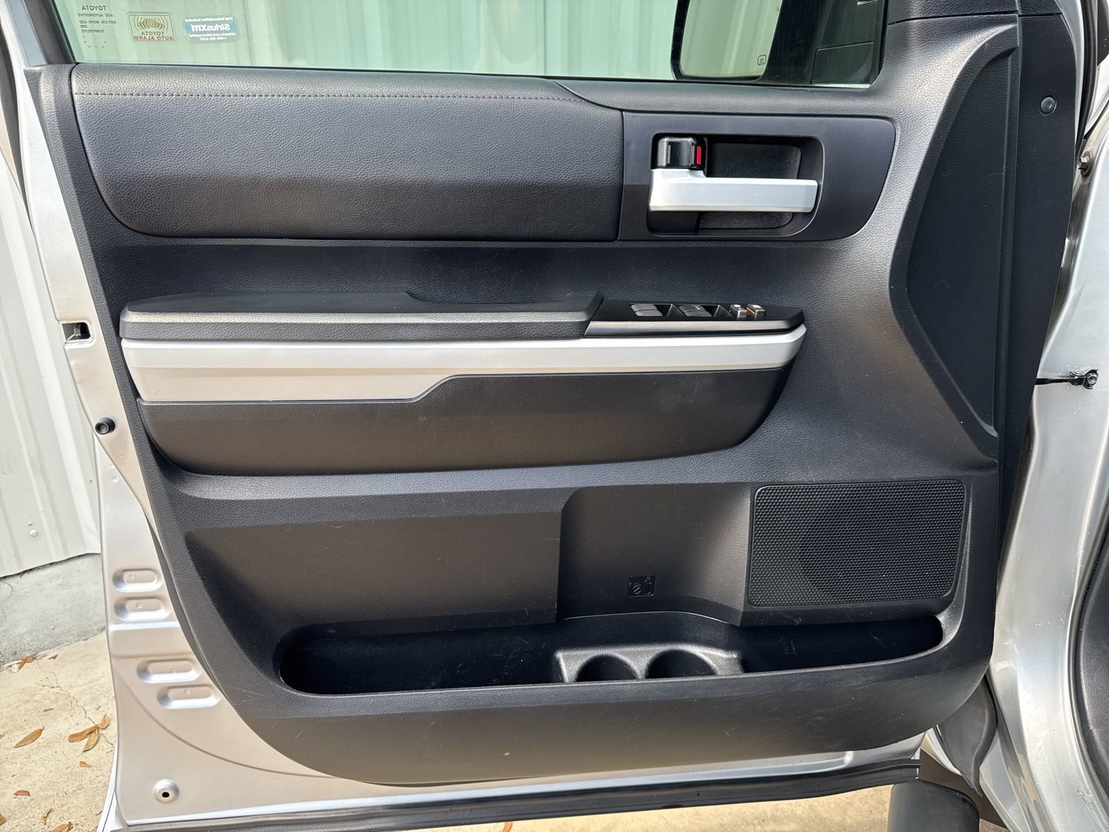 Used 2019 Toyota Tundra SR5 w/ SR5 Upgrade Package image 10