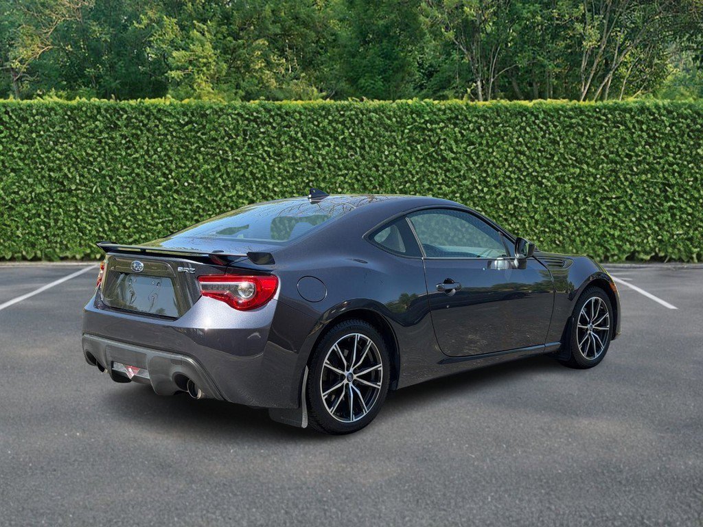 Used 2018 Subaru BRZ Premium image 3