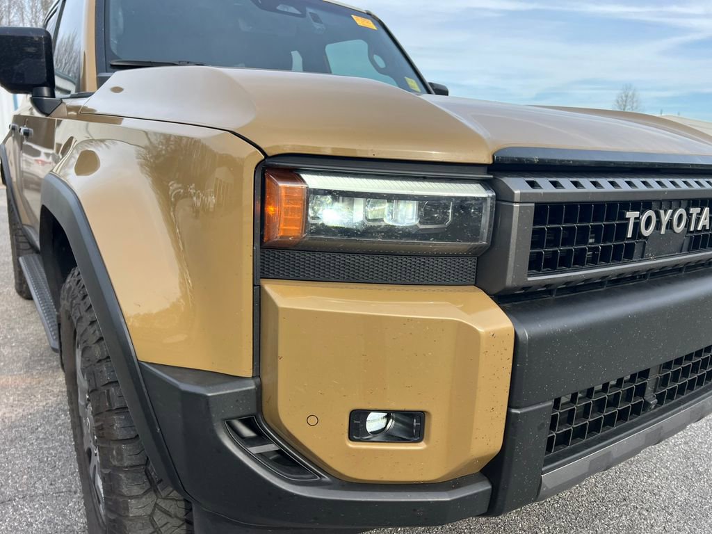 Used 2024 Toyota Land Cruiser image 11