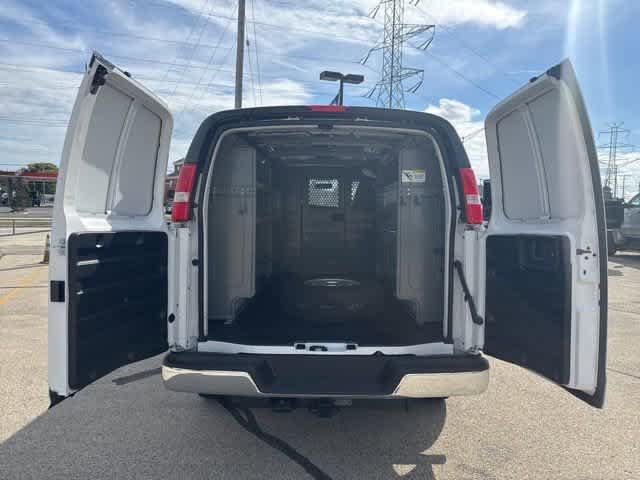 New 2025 Chevrolet Express 3500 w/ Driver Convenience Package RWD image 2