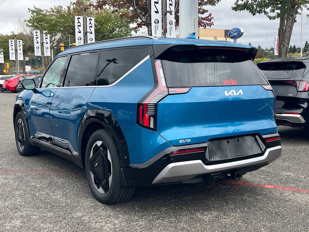 Certified 2024 Kia EV9 Land AWD/4WD image 5