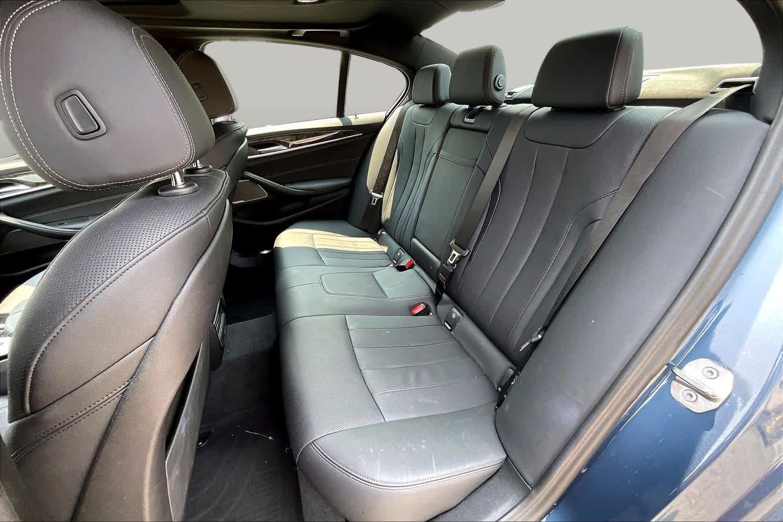 Used 2023 BMW 530i xDrive w/ M Sport Package AWD/4WD image 21