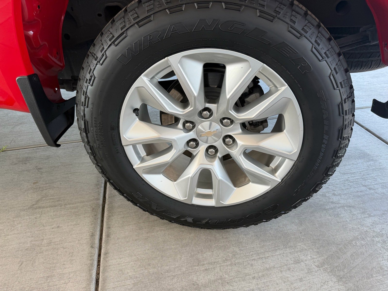 Used 2023 Chevrolet Silverado 1500 Custom image 31