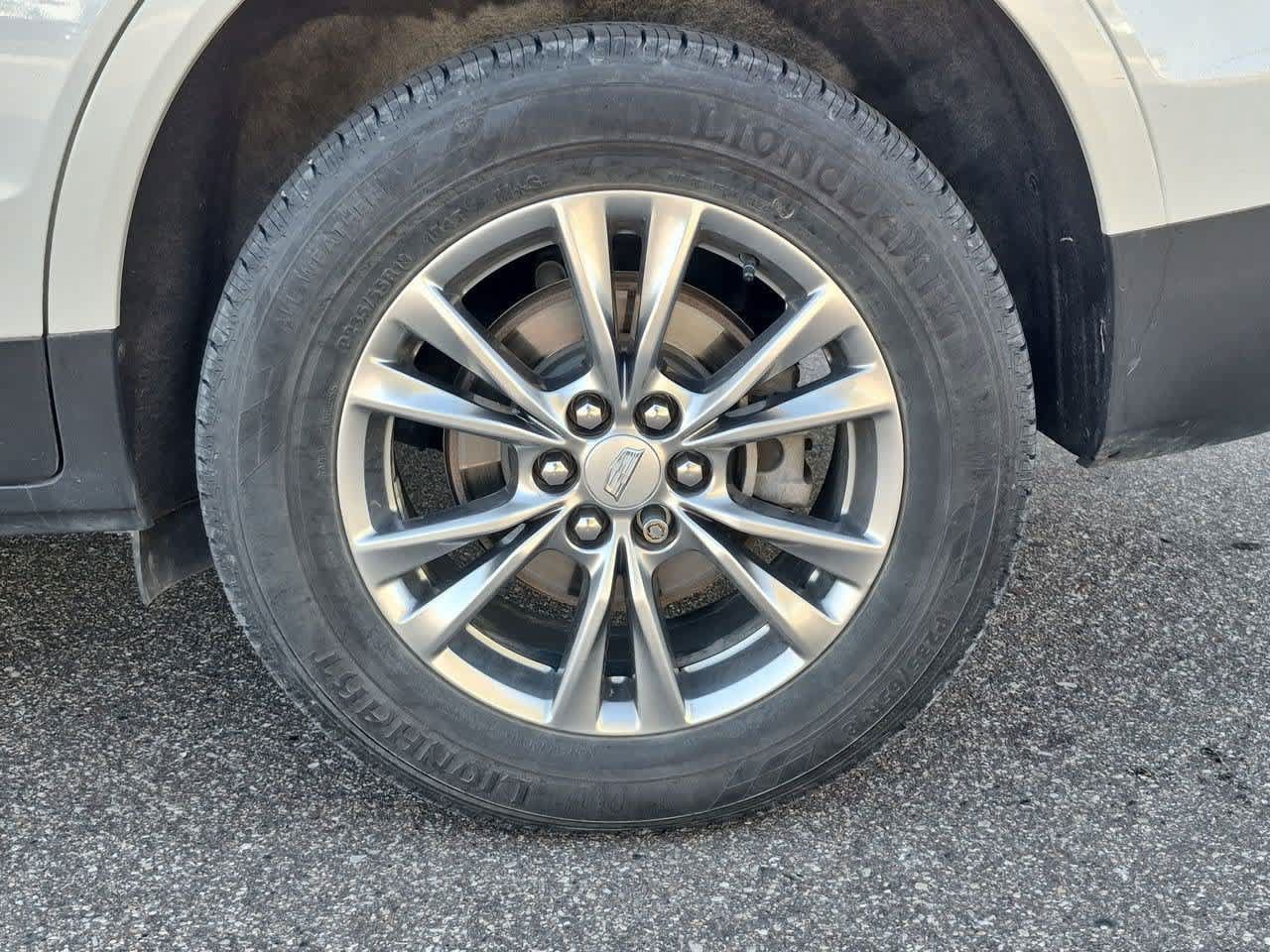 Used 2021 Cadillac XT5 Premium Luxury AWD/4WD image 13