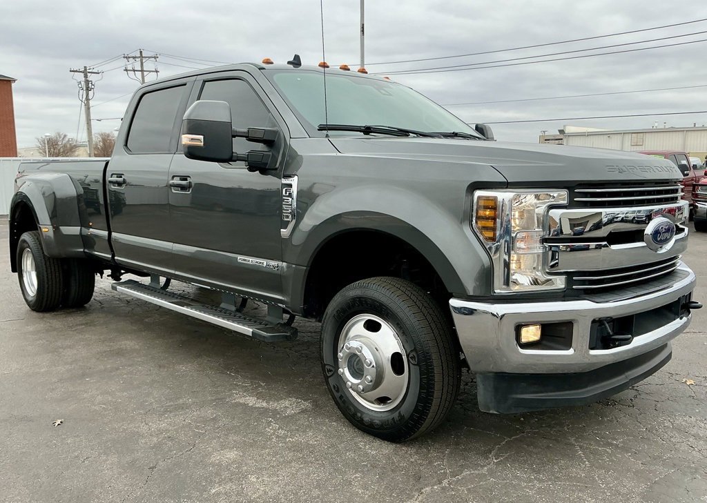 Used 2019 Ford F350 Lariat w/ Lariat Ultimate Package image 6