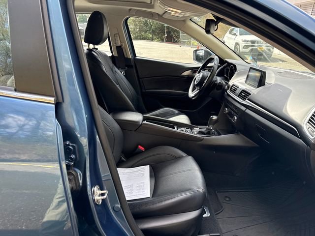 Used 2017 MAZDA MAZDA3 Grand Touring w/ Premium Equipment Package image 11