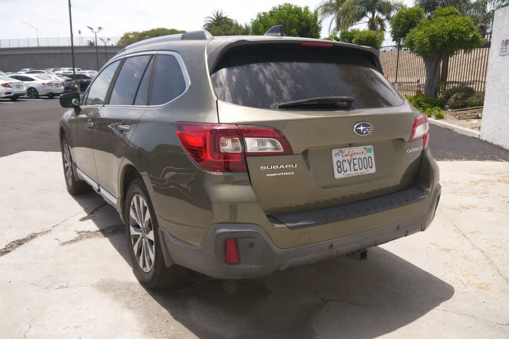 Used 2018 Subaru Outback 2.5i Touring AWD/4WD image 7