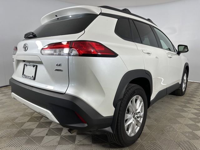 Used 2024 Toyota Corolla Cross LE AWD/4WD image 7