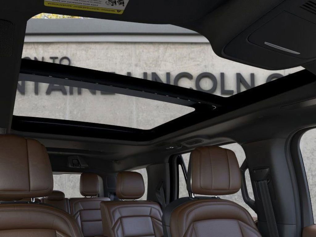 New 2026 Lincoln Navigator Reserve image 22