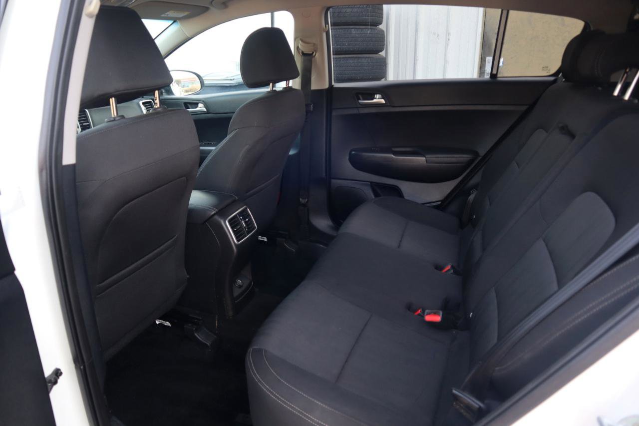 Used 2019 Kia Sportage LX image 39