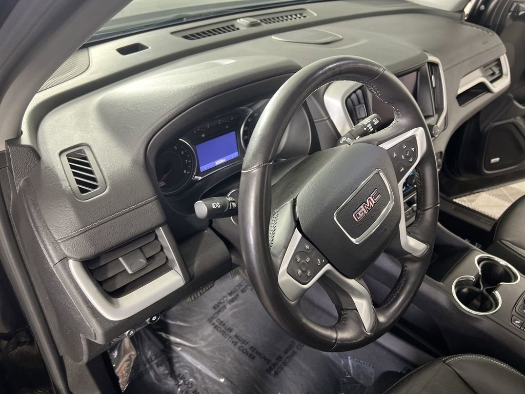 Used 2022 GMC Terrain SLT w/ Infotainment Package II image 11