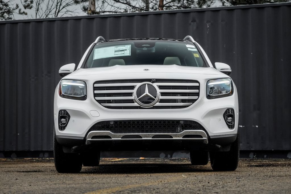 New 2026 Mercedes-Benz GLB 250 4MATIC image 5