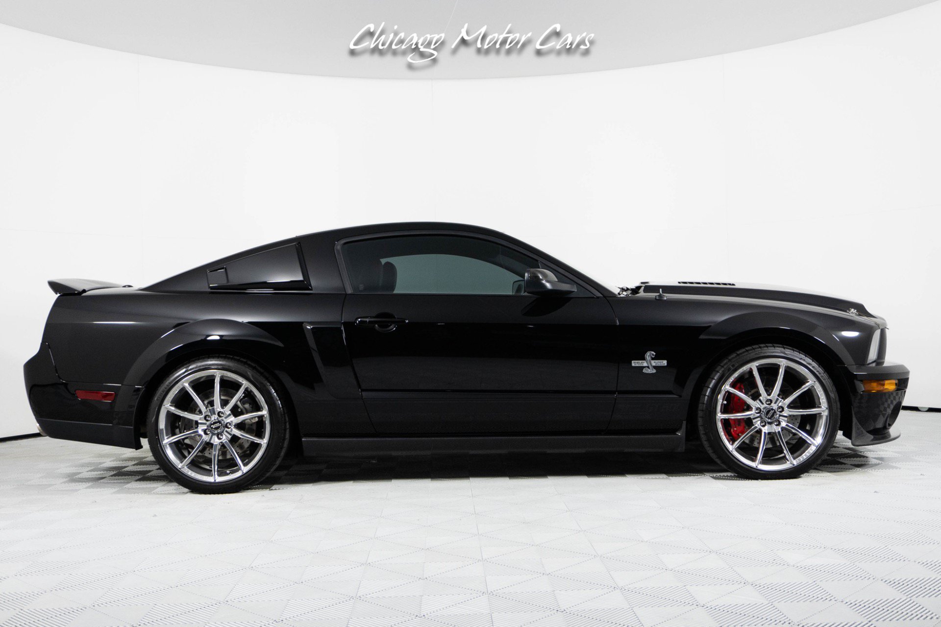 Used 2007 Ford Mustang Shelby GT500 RWD image 15