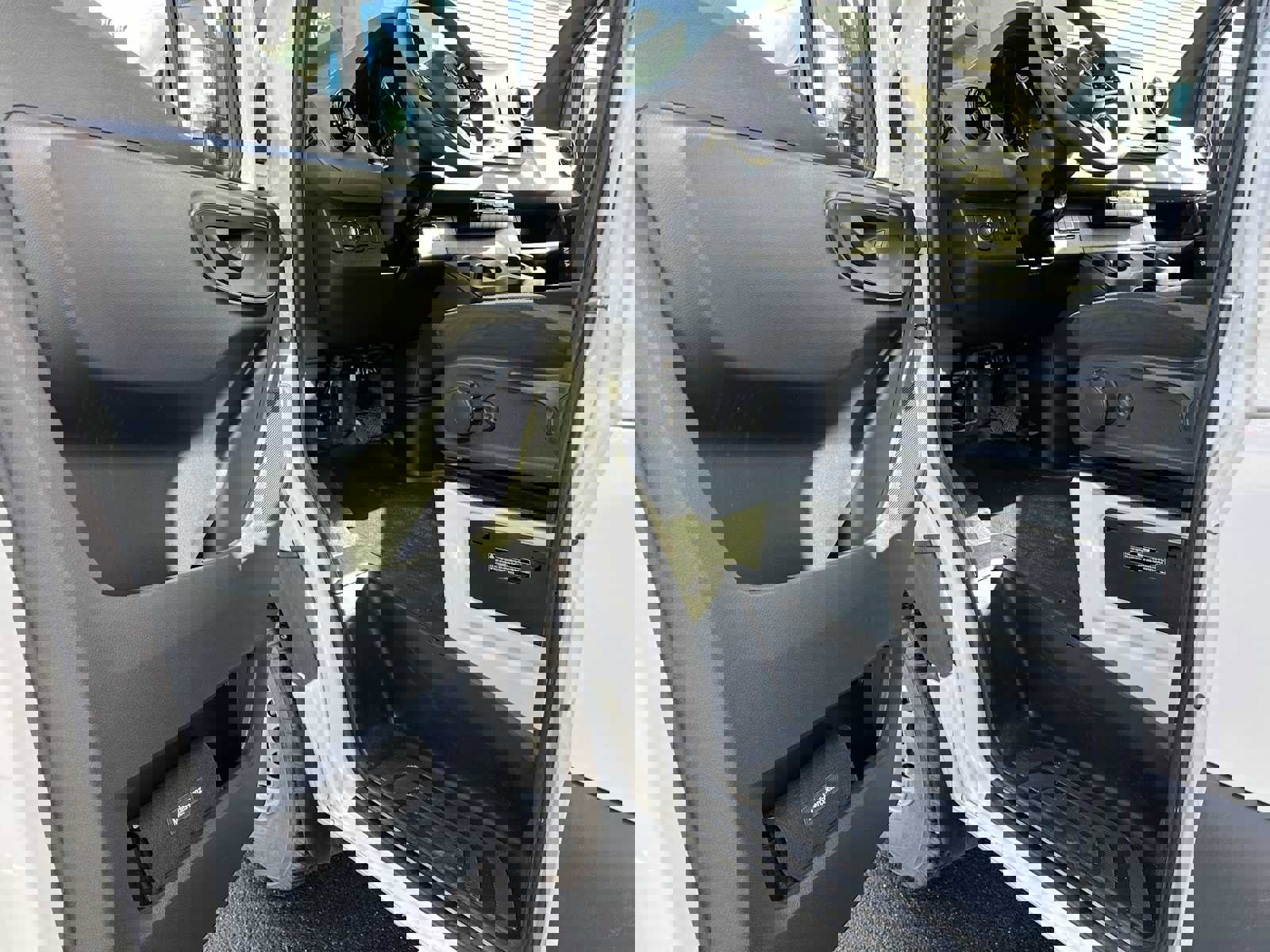 Used 2023 Mercedes-Benz Sprinter 1500 image 21