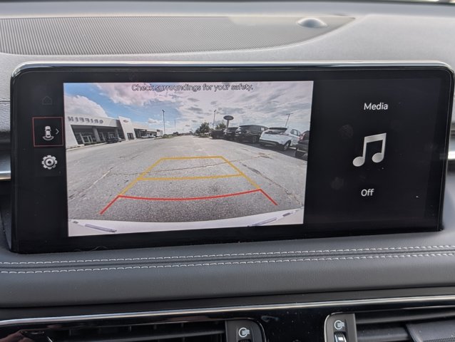 Used 2023 Genesis G70 2.0T RWD image 18