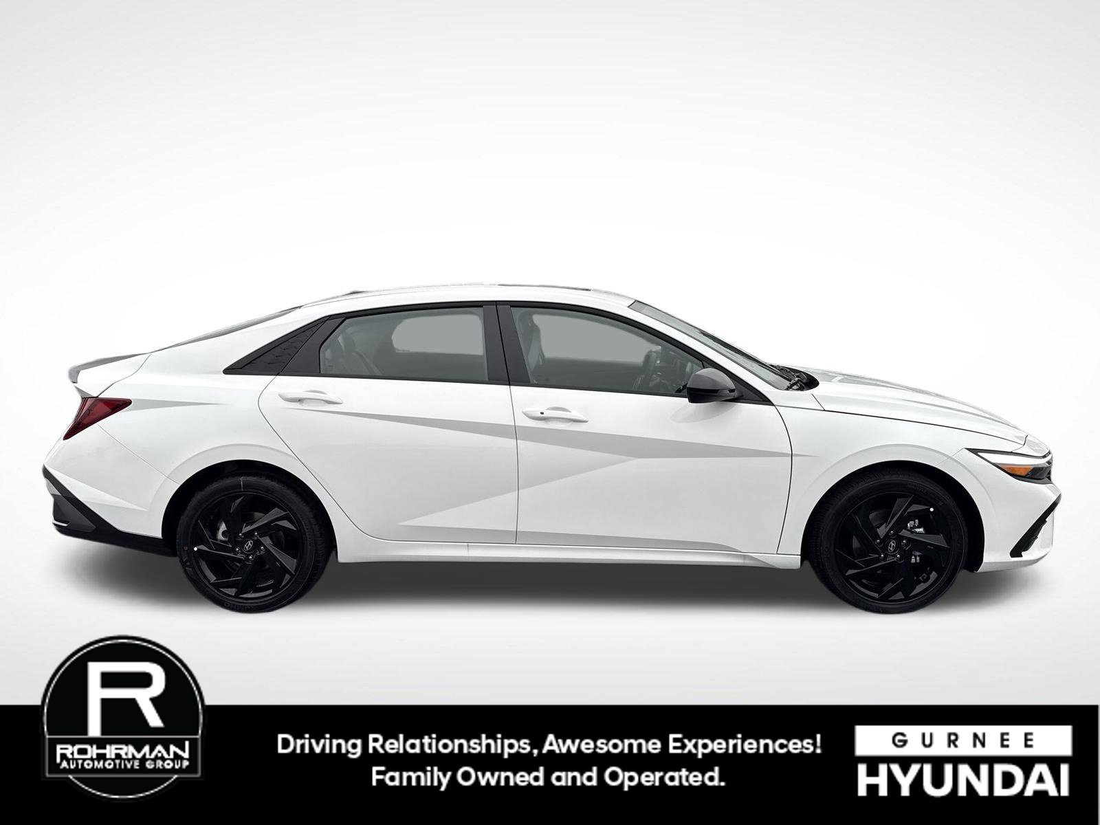New 2026 Hyundai Elantra SEL Sport FWD image 10