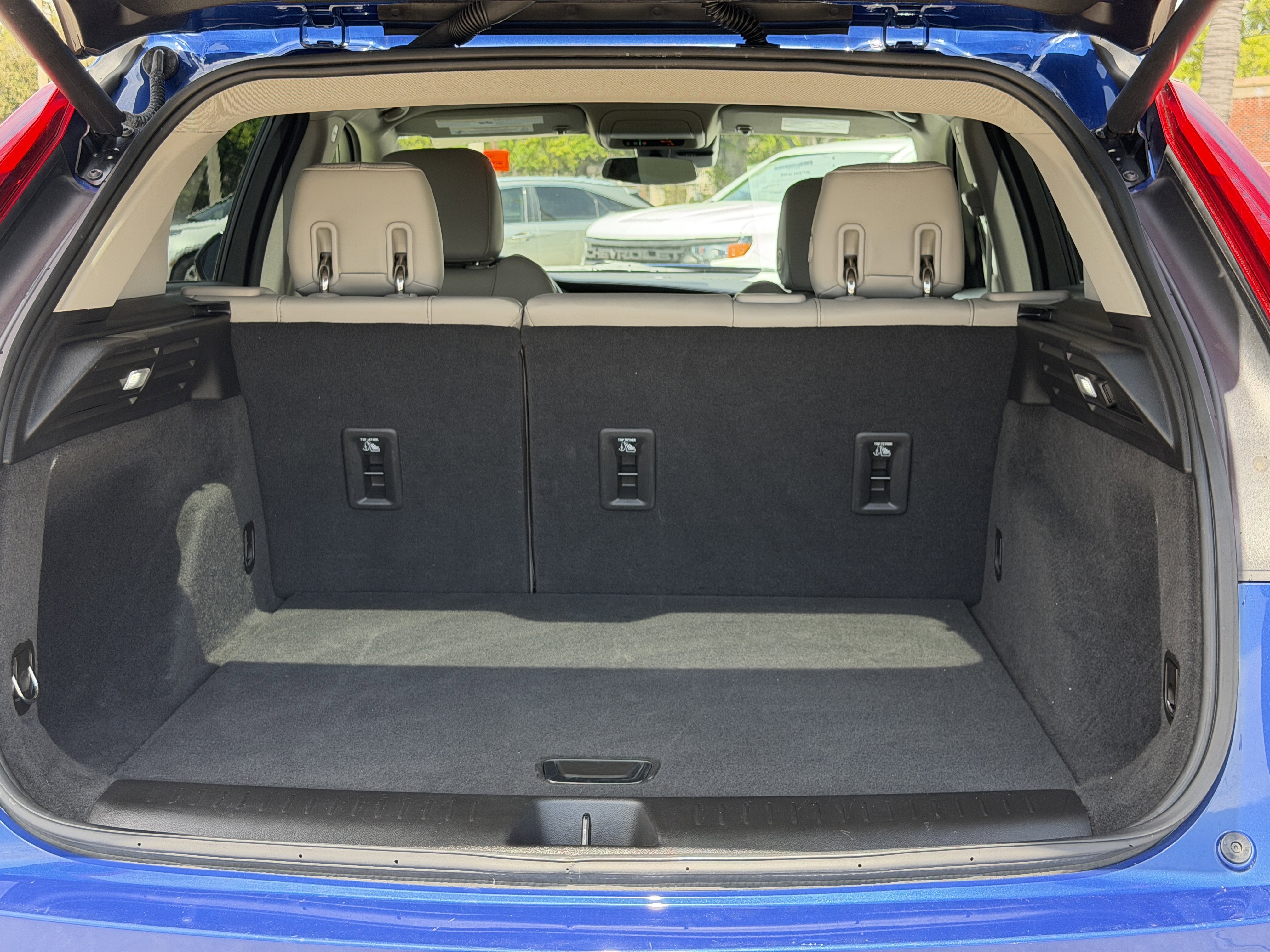 Certified 2023 Cadillac XT4 Luxury image 10