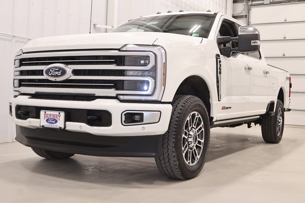Certified 2026 Ford F350 Platinum w/ Platinum Plus Package AWD/4WD image 6