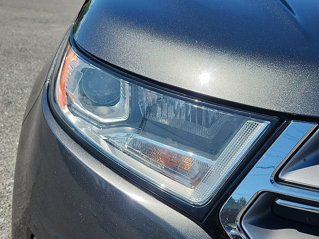 Used 2018 Ford Edge SEL w/ Equipment Group 201A AWD/4WD image 9