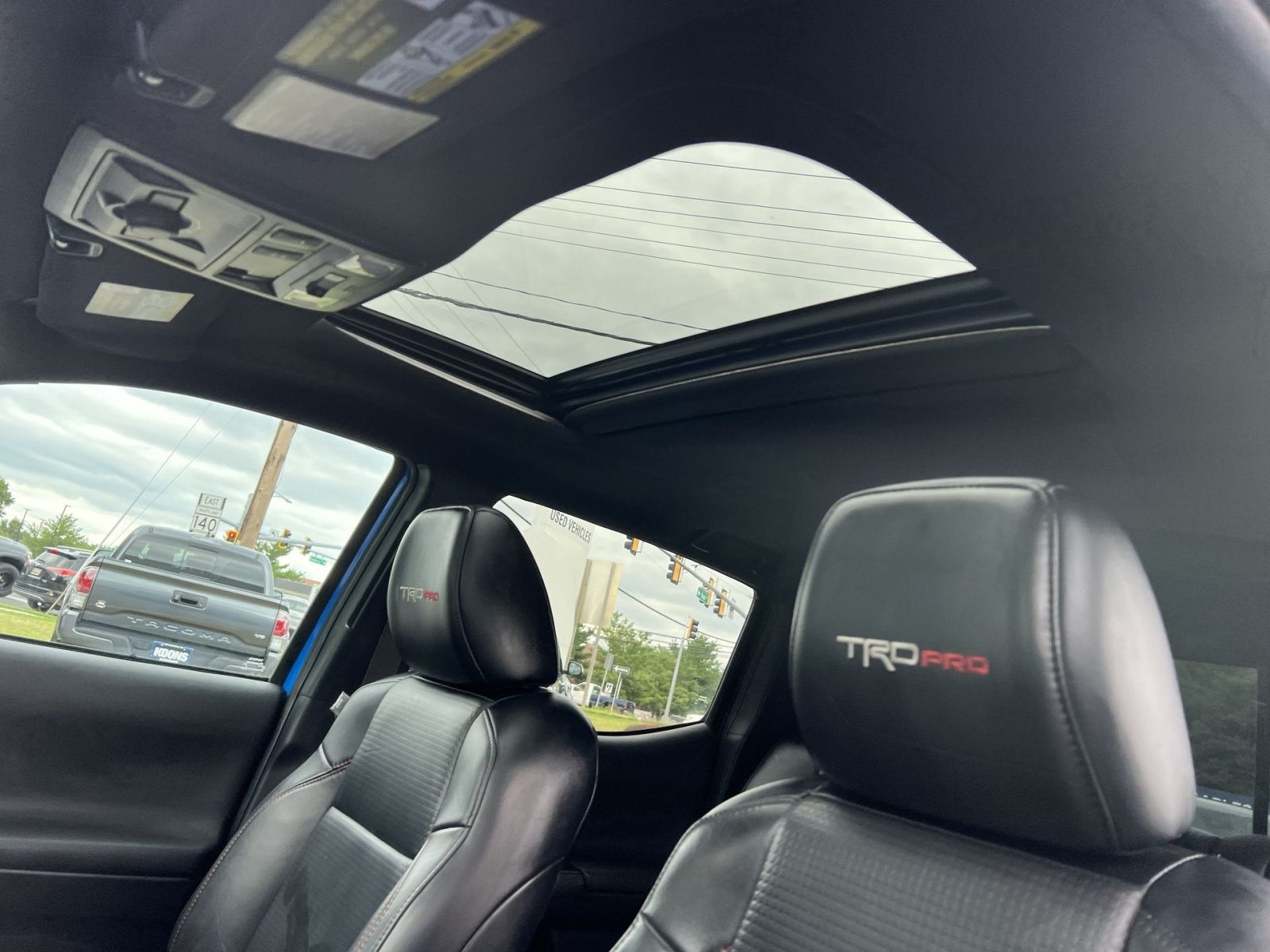 Used 2019 Toyota Tacoma TRD Pro AWD/4WD image 23