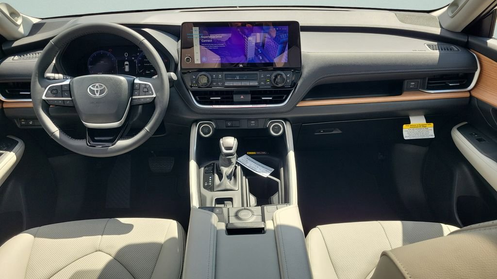 New 2026 Toyota Grand Highlander FWD image 12