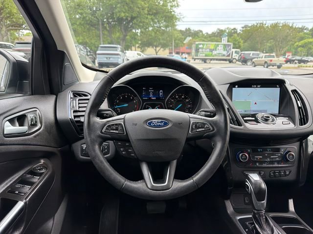 Used 2019 Ford Escape Titanium AWD/4WD image 15