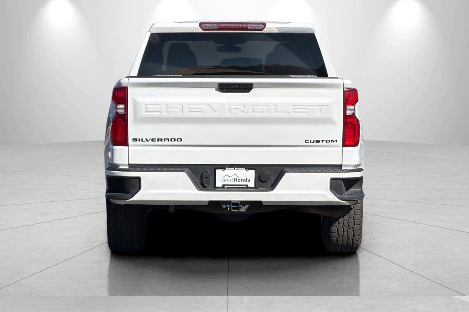 Used 2021 Chevrolet Silverado 1500 Custom AWD/4WD image 7