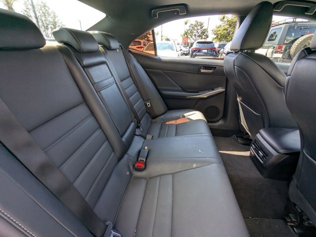 Used 2020 Lexus IS 300 F Sport w/ F Sport Package RWD image 18