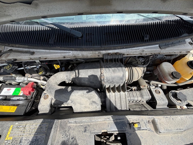 Used 2014 Ford E-250 and Econoline 250 image 28