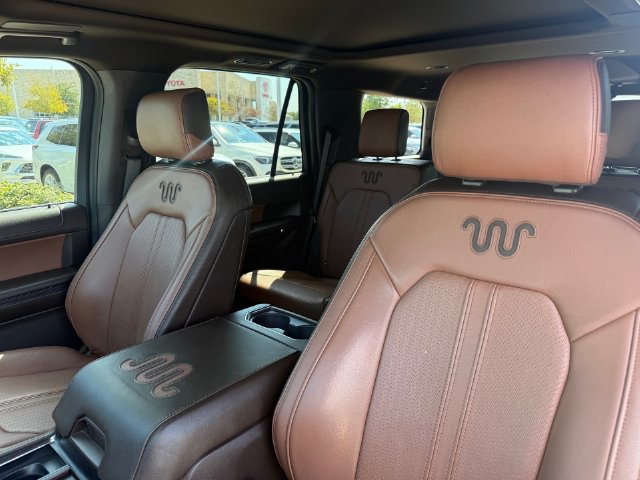 Used 2022 Ford Expedition King Ranch AWD/4WD image 13
