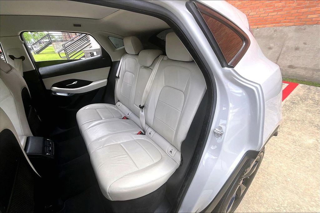 Used 2019 Jaguar E-PACE R-Dynamic S image 34
