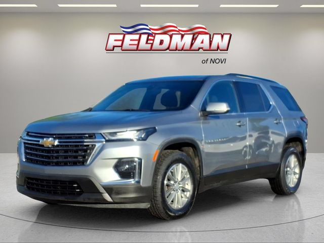 Used 2023 Chevrolet Traverse LT