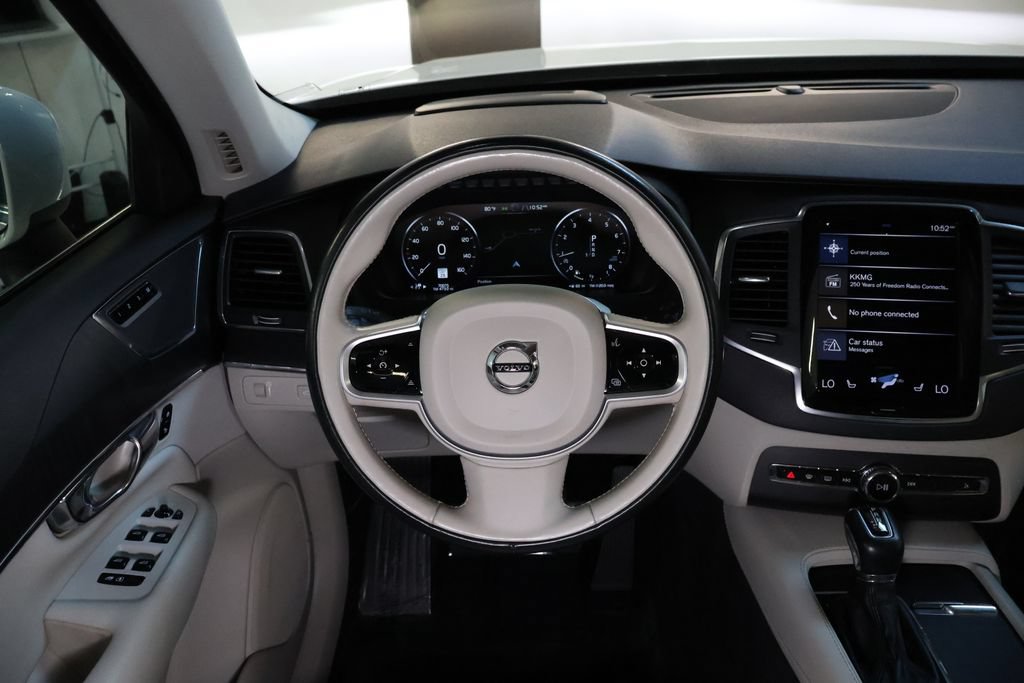 Used 2020 Volvo XC90 T6 Momentum w/ Protection Package Premier AWD/4WD image 22
