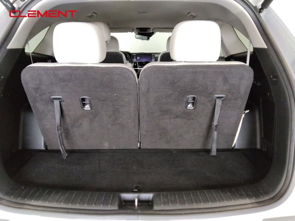 Used 2022 Kia Sorento EX image 9