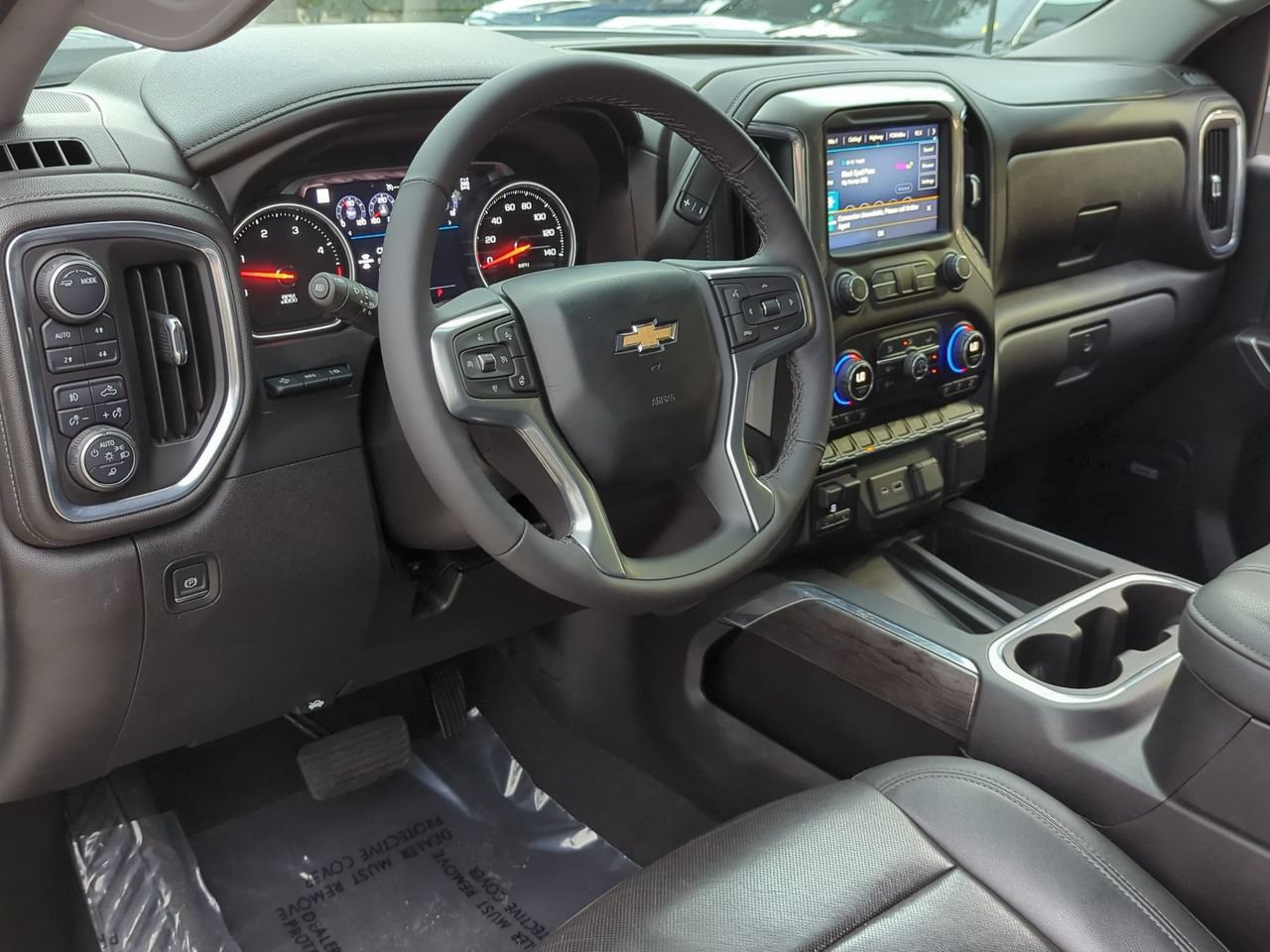 Used 2021 Chevrolet Silverado 2500 LTZ w/ LTZ Premium Package AWD/4WD image 10
