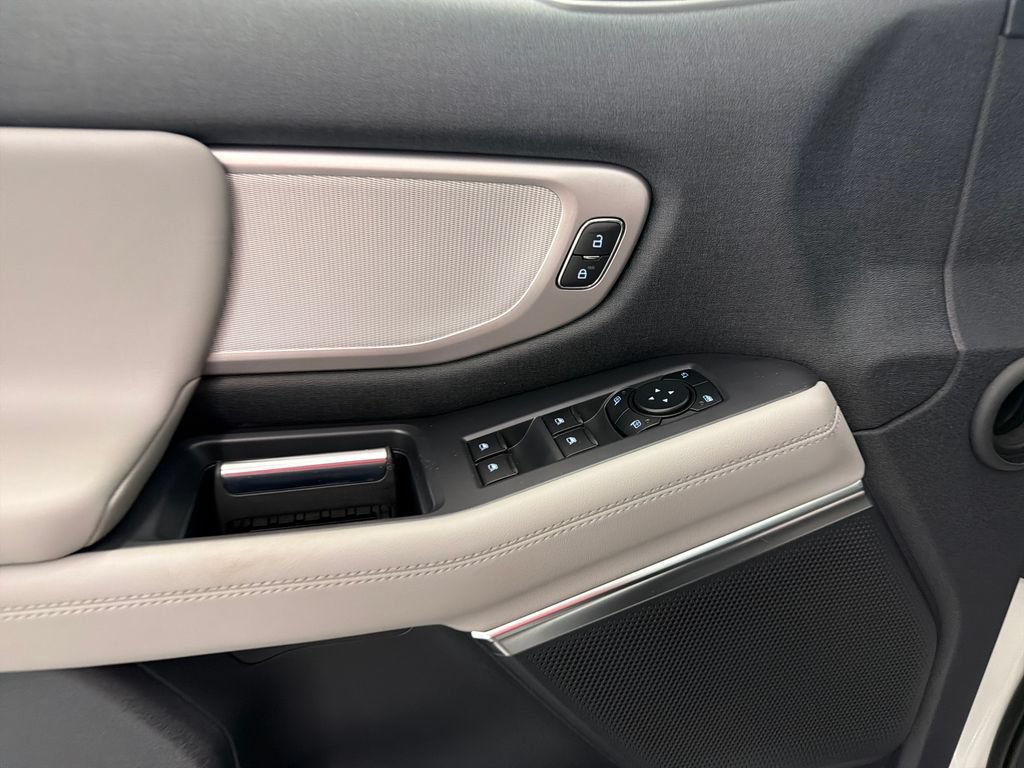 New 2027 Ford Expedition Active RWD image 15