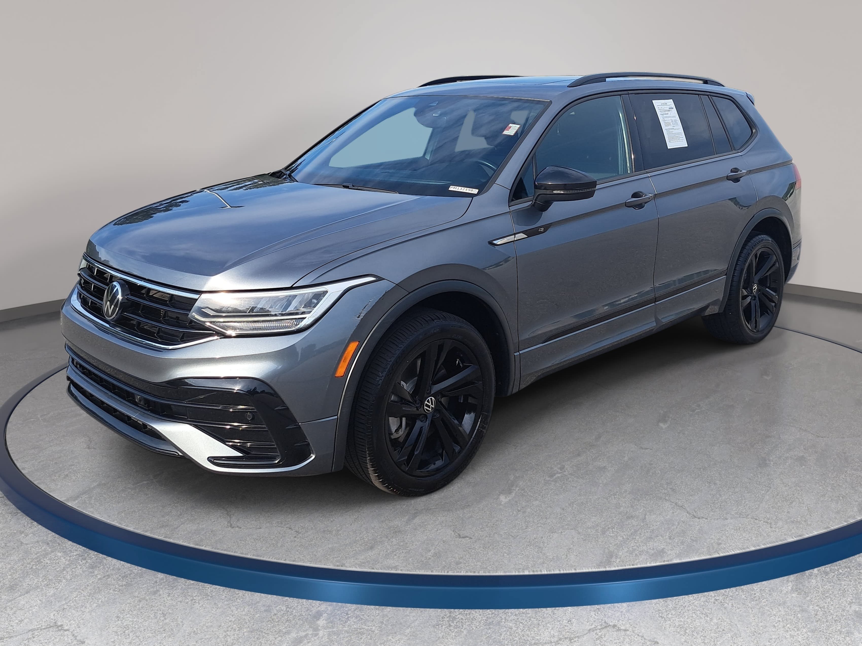 Used 2023 Volkswagen Tiguan SE R-Line