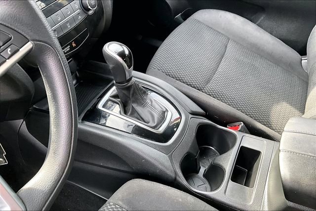 Used 2019 Nissan Rogue Sport S image 13