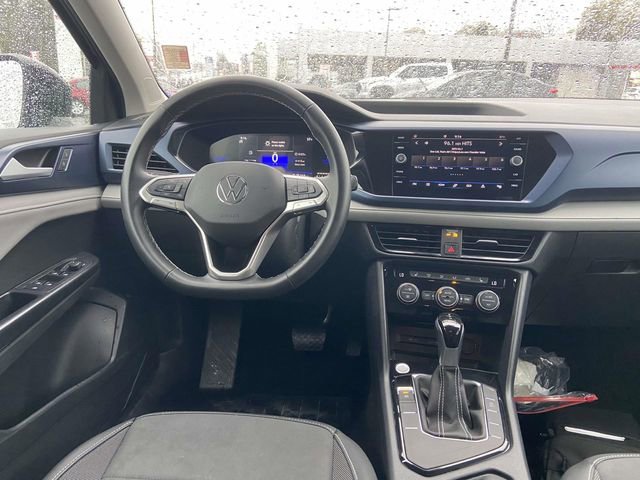 Used 2024 Volkswagen Taos SE FWD image 10