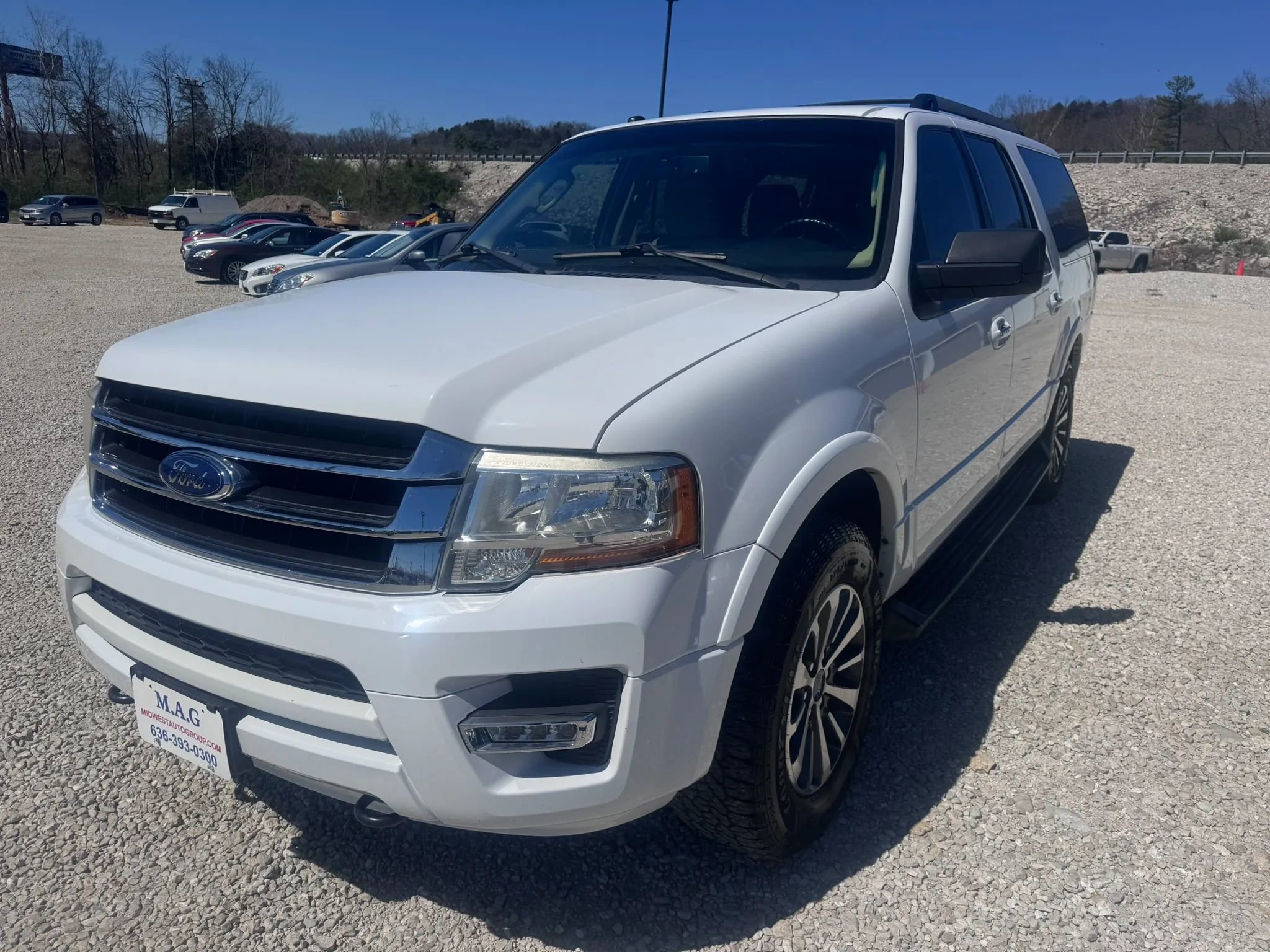 Used 2015 Ford Expedition EL XLT w/ Equipment Group 202A image 2