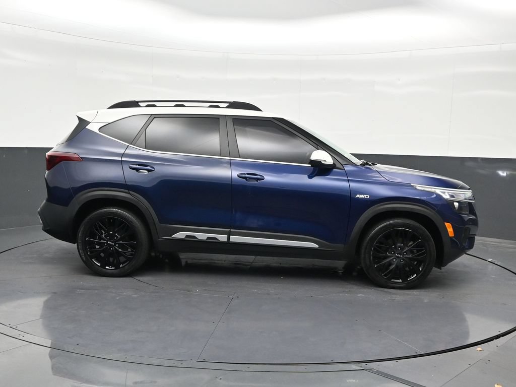Used 2023 Kia Seltos Nightfall Edition AWD/4WD image 7