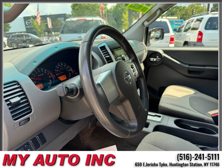 Used 2013 Nissan Xterra S w/ Value Package AWD/4WD image 21
