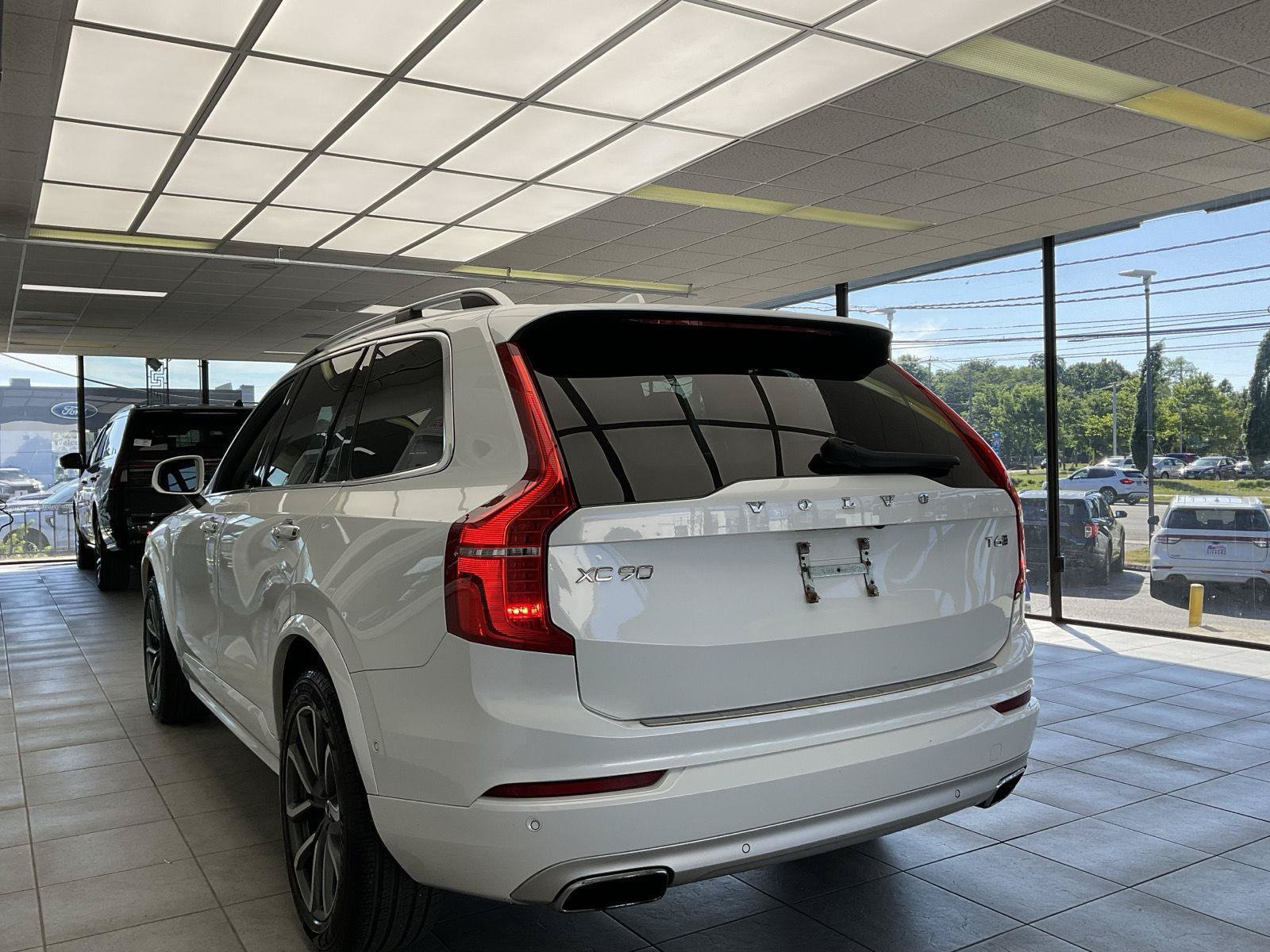 Used 2019 Volvo XC90 T6 Momentum w/ Advanced Package AWD/4WD image 7