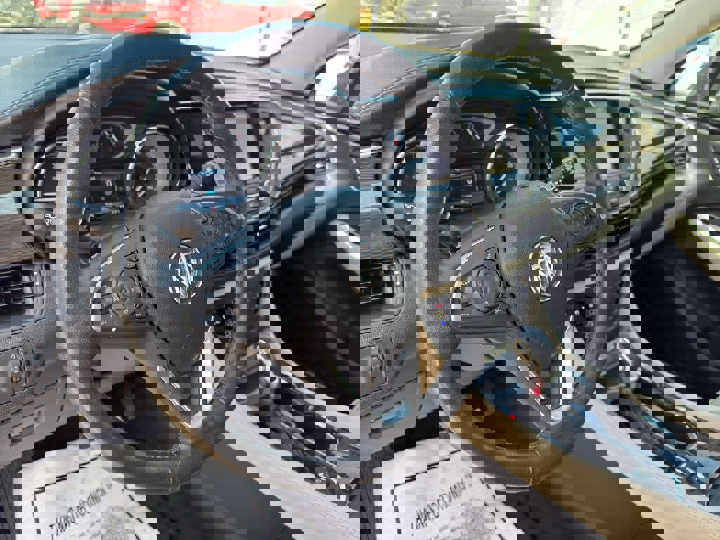 Used 2020 Buick Envision Essence w/ Experience Buick Package image 32