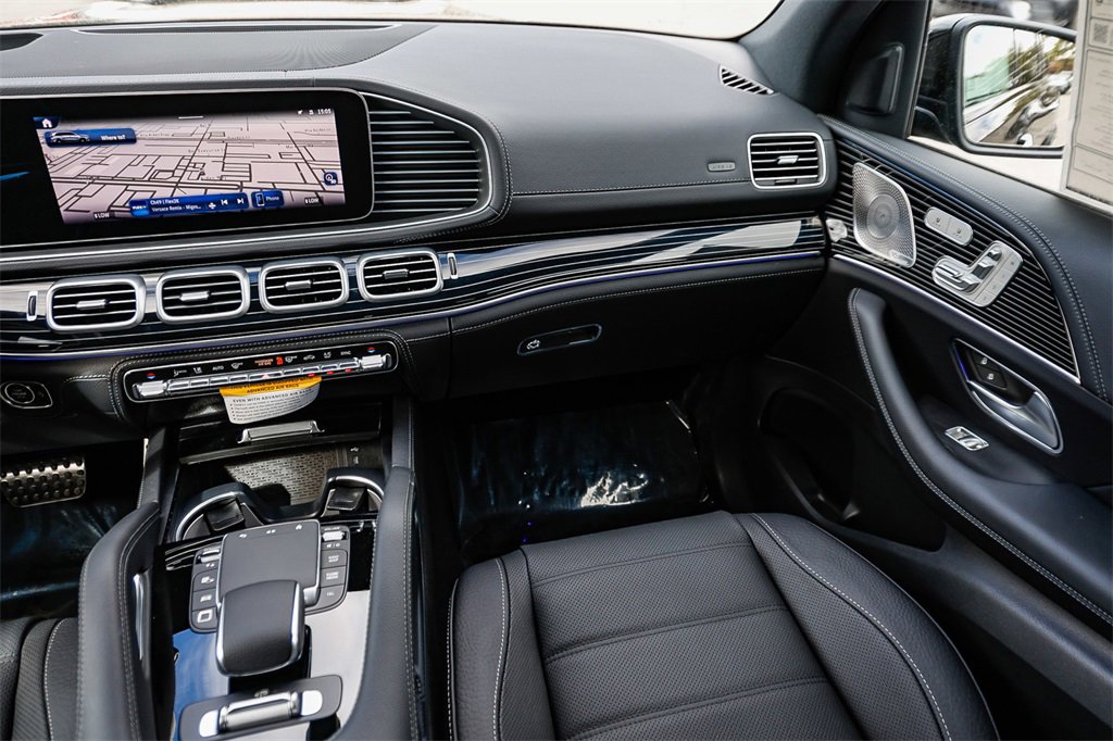 New 2026 Mercedes-Benz GLS 580 4MATIC image 15